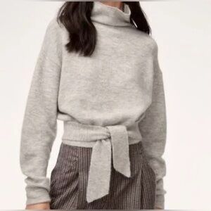 Like new Wilfred Aritzia Grey Cropped Turtleneck Knit Sweater Tie Hem Size S